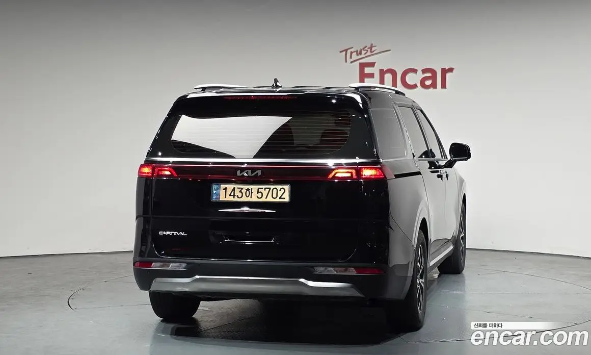 Kia Carnival 2023 3.5 автомат (гидро), фото 4