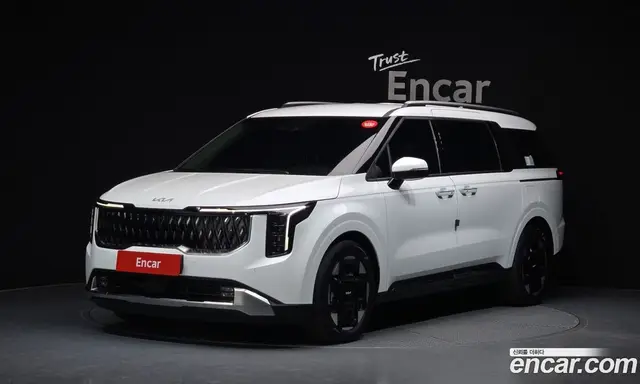 Kia Carnival, 2024, 14 093 км