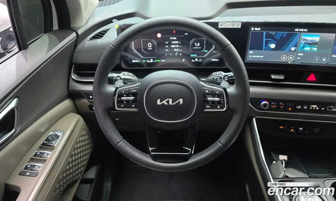 Kia Carnival 2024 1.6 автомат (гидро), фото 13
