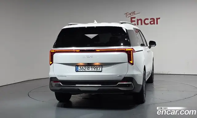 Kia Carnival 2024 1.6 автомат (гидро), миниатюра 3