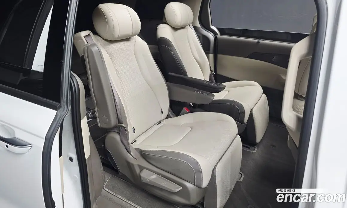 Kia Carnival 2026 3.5 автомат (гидро), фото 16