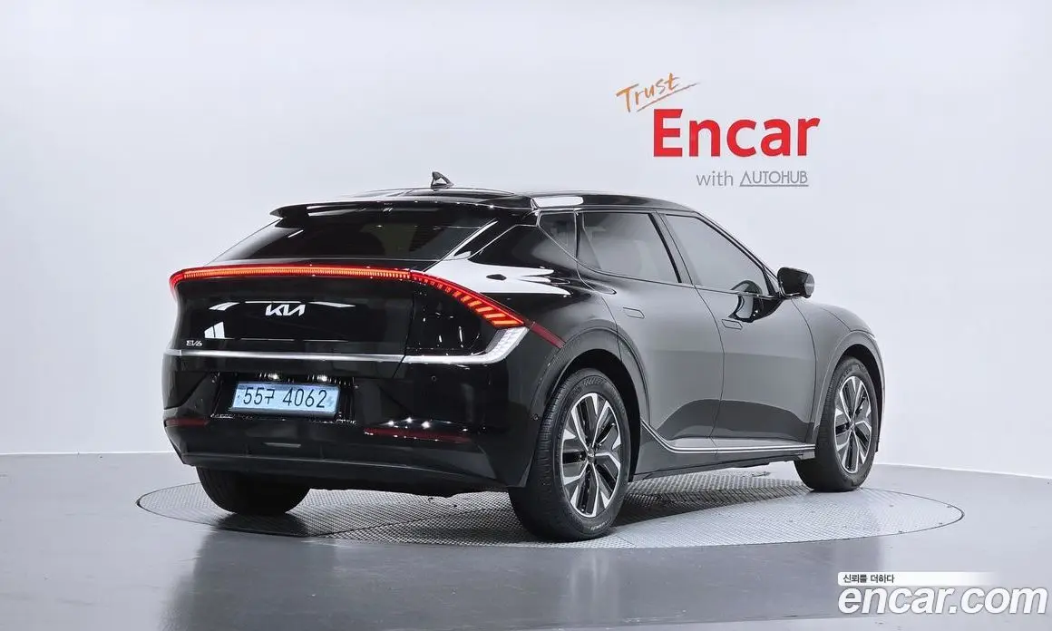 Kia EV6 2023 0.1 автомат (гидро), фото 2