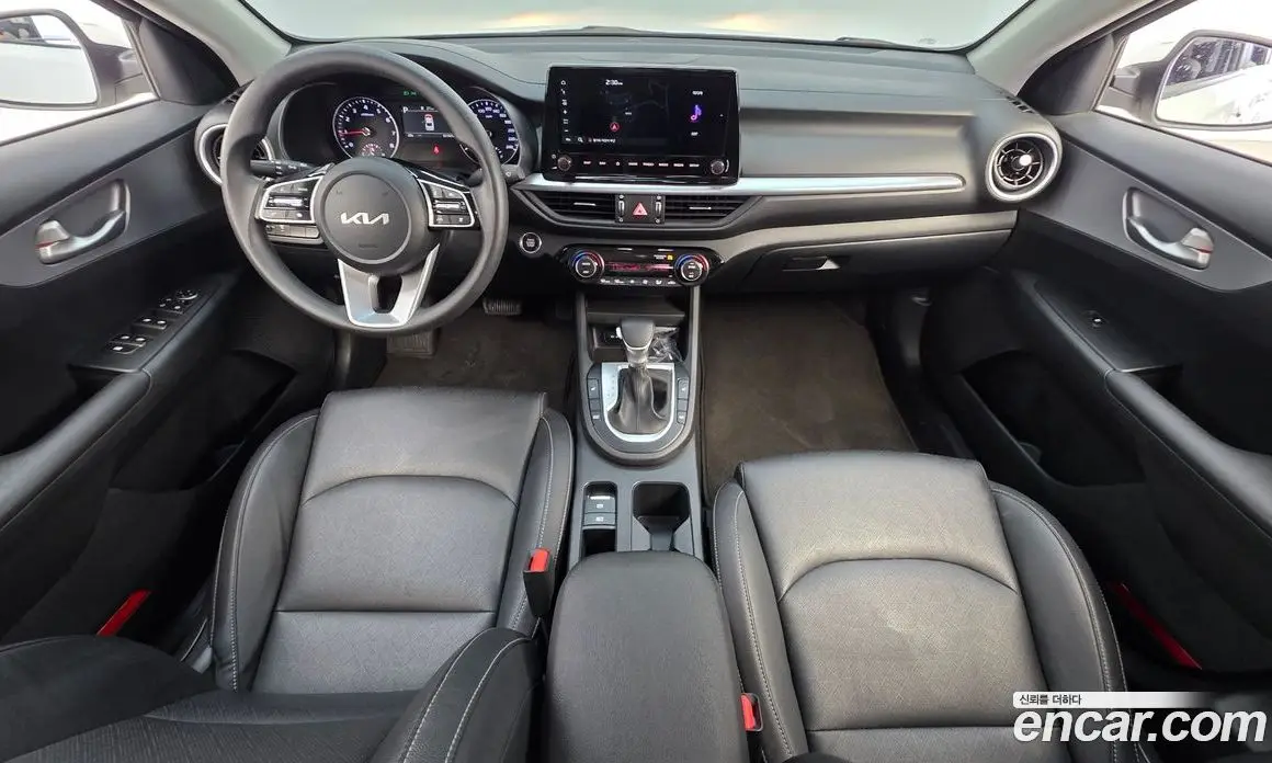 Kia K3 2023 1.6 автомат (гидро), фото 10
