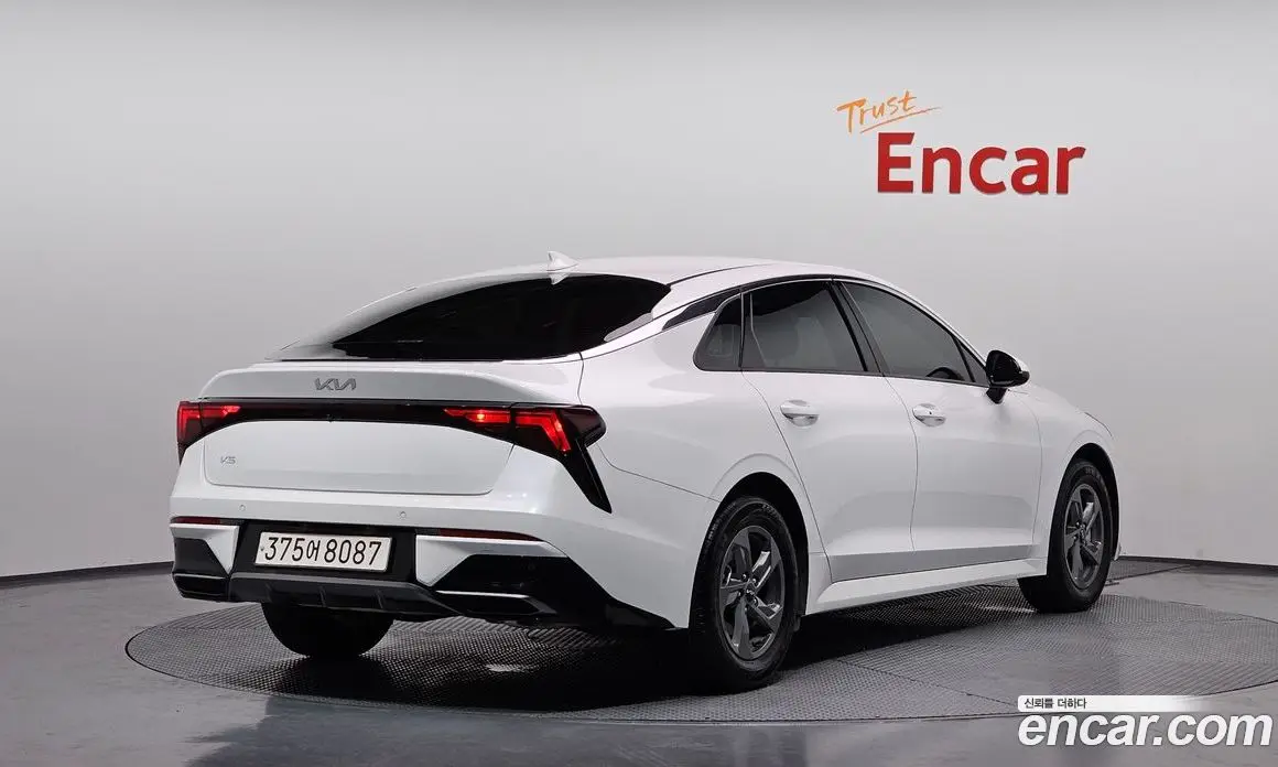 Kia K5 (Optima) 2024 2.0 автомат (гидро), фото 2