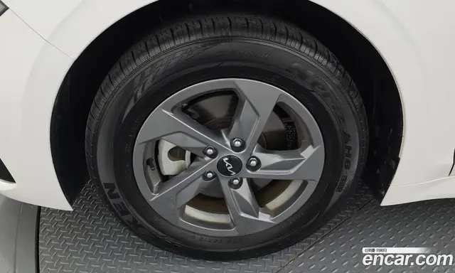Kia K5 (Optima) 2024 2.0 автомат (гидро), миниатюра 5