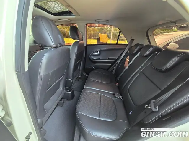 Kia Morning 2016 1.0 автомат (гидро), миниатюра 11