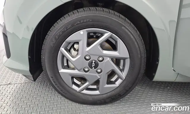 Kia Morning 2023 1.0 автомат (гидро), миниатюра 5