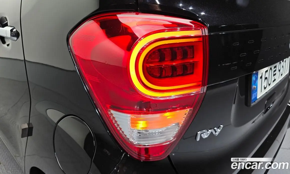 Kia Ray 2021 1.0 автомат (гидро), фото 9