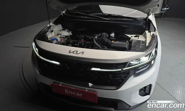 Kia Seltos 2023 1.6 автомат (гидро), миниатюра 6
