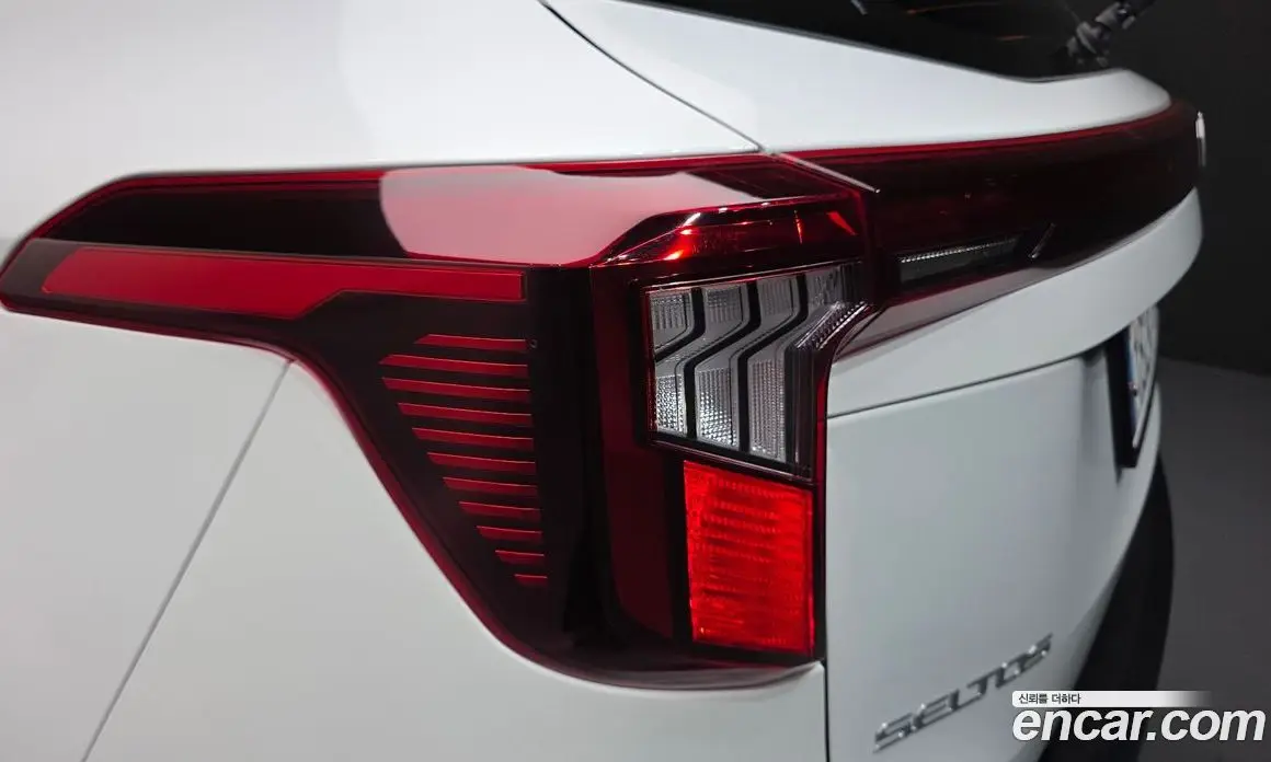 Kia Seltos 2025 2.0 автомат (гидро), фото 9