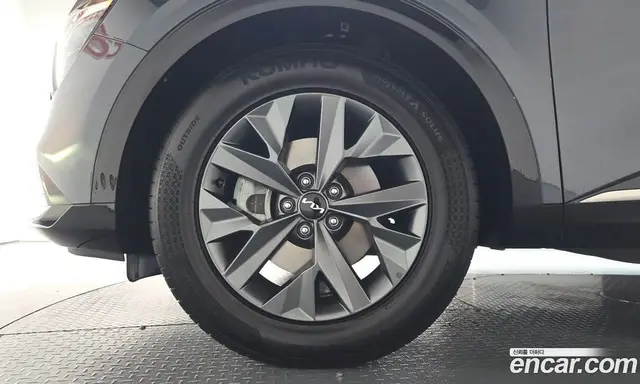 Kia Sportage 2022 1.6 автомат (гидро), миниатюра 4
