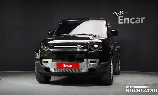 Land Rover Defender 2022 3.0 автомат (гидро), миниатюра 3
