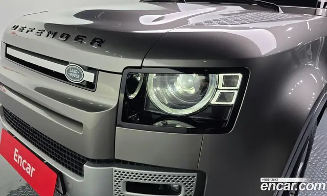 Land Rover Defender 2022 3.0 автомат (гидро), миниатюра 8