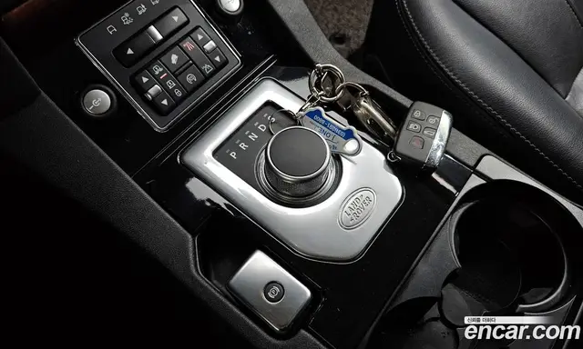 Land Rover Discovery 2015 3.0 автомат (гидро), миниатюра 9