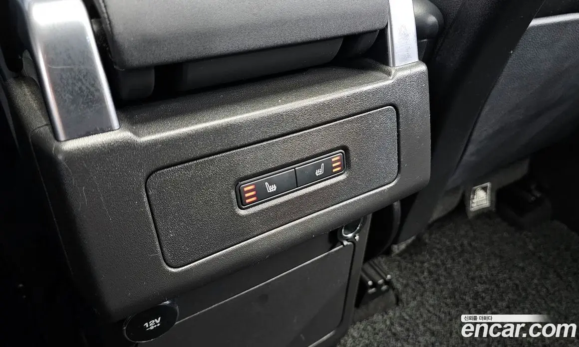 Land Rover Discovery 2018 2.0 автомат (гидро), фото 18