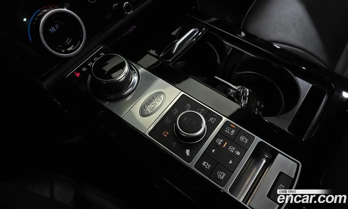 Land Rover Discovery 2018 3.0 автомат (гидро), фото 9