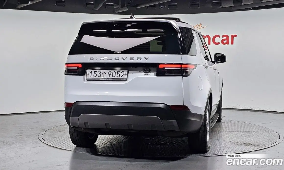 Land Rover Discovery 2019 3.0 автомат (гидро), фото 4