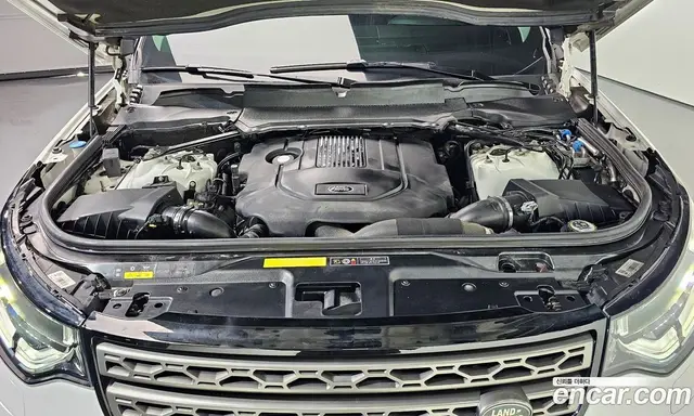 Land Rover Discovery 2019 3.0 автомат (гидро), миниатюра 6