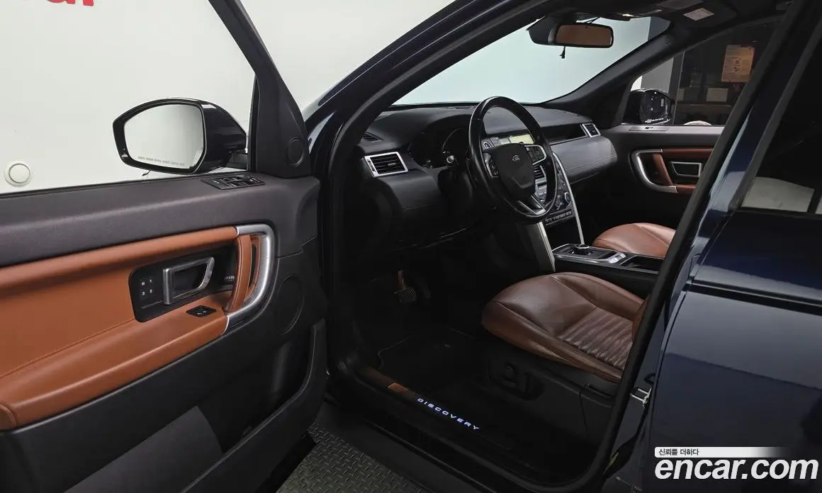 Land Rover Discovery Sport 2016 2.0 автомат (гидро), фото 10