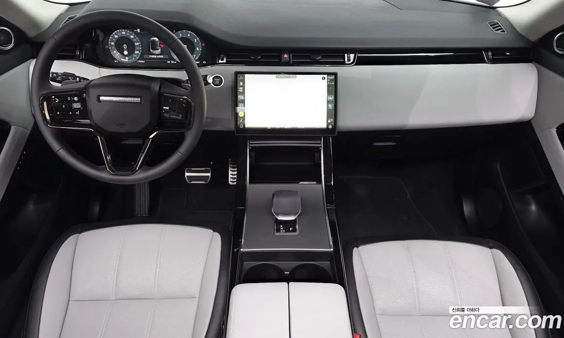 Land Rover Range Rover Evoque 2025 2.0 автомат (гидро), фото 7