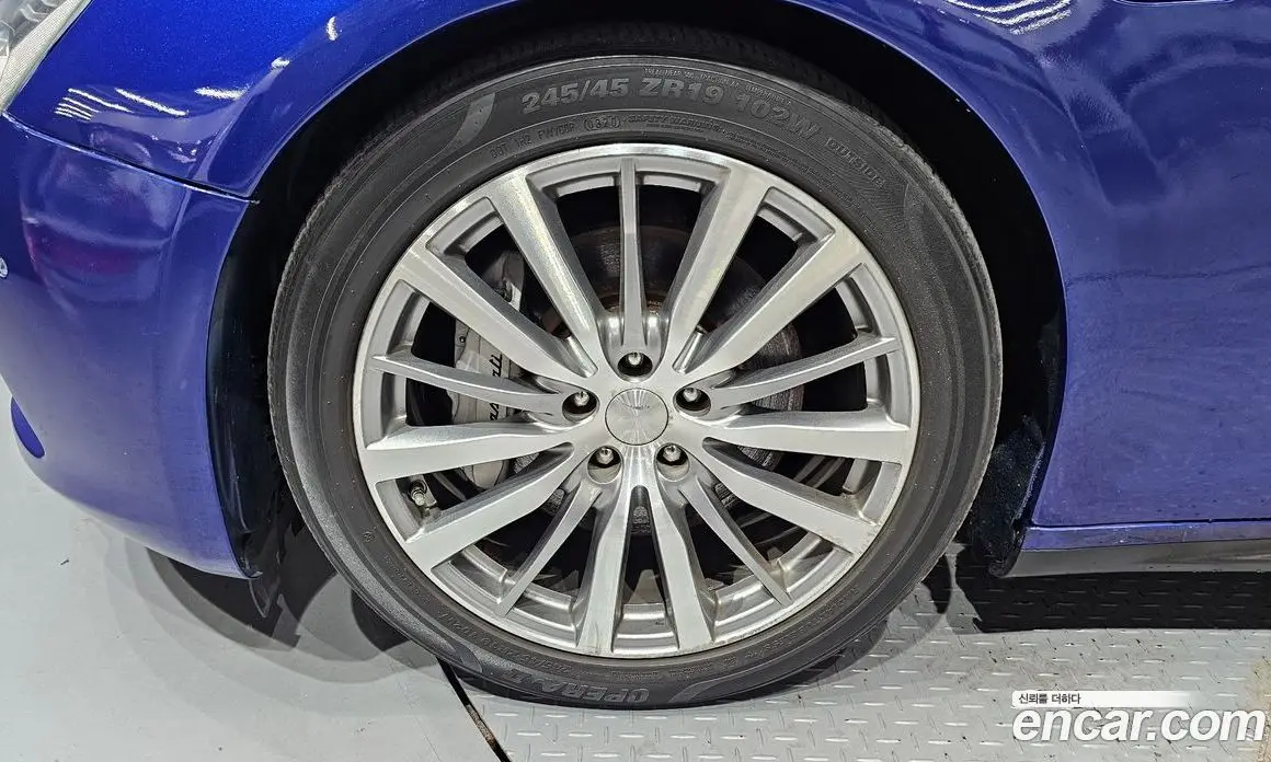 Maserati Ghibli 2015 3.0 автомат (гидро), фото 5 Maserati Ghibli 2015 3.0 автомат (гидро), фото 5
