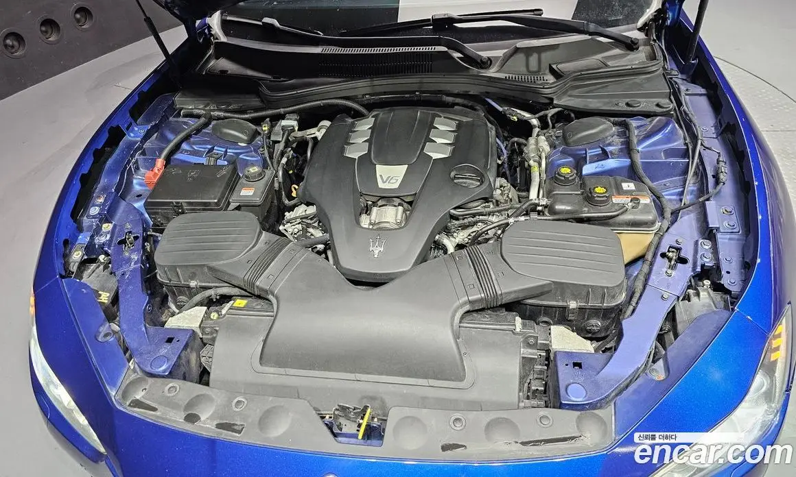Maserati Ghibli 2015 3.0 автомат (гидро), фото 6 Maserati Ghibli 2015 3.0 автомат (гидро), фото 6