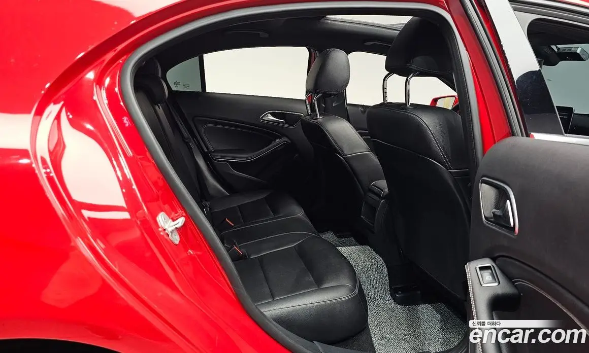 Mercedes-Benz A-Class 2017 1.6 гидро, фото 16 Mercedes-Benz A-Class 2017 1.6 гидро, фото 16