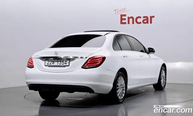 Mercedes-Benz C-Class 2015 2.0 гидро, миниатюра 2 Mercedes-Benz C-Class 2015 2.0 гидро, миниатюра 2
