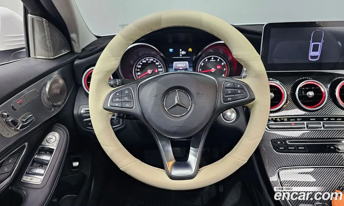 Mercedes-Benz C-Class 2015 2.0 гидро, фото 12 Mercedes-Benz C-Class 2015 2.0 гидро, фото 12