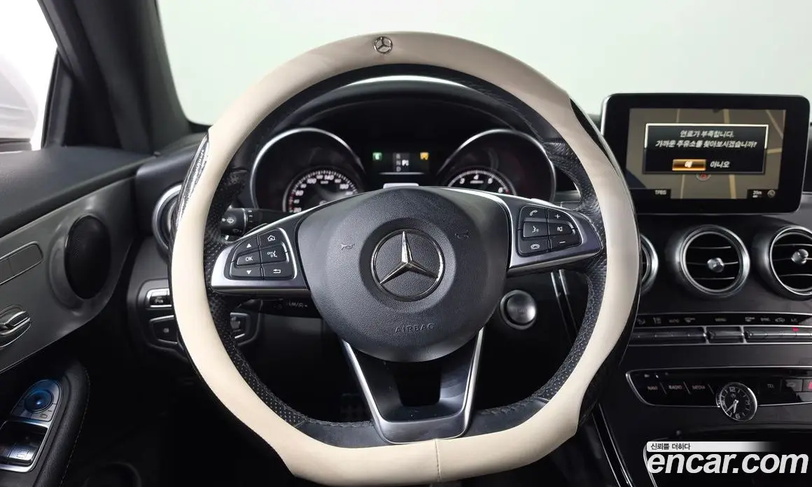 Mercedes-Benz C-Class 2016 2.0 гидро, фото 13 Mercedes-Benz C-Class 2016 2.0 гидро, фото 13