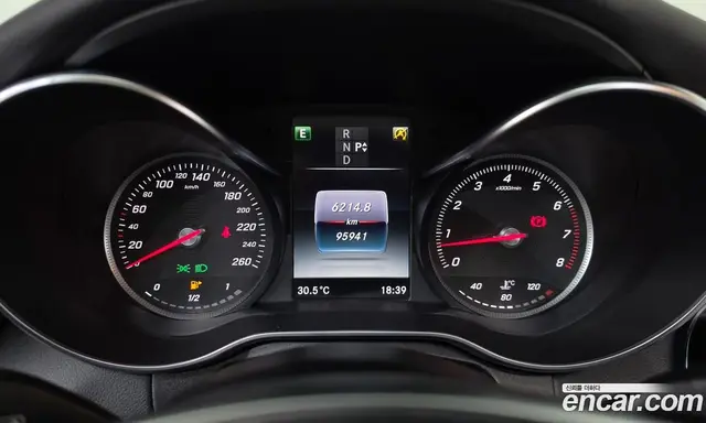 Mercedes-Benz C-Class 2016 2.0 гидро, миниатюра 8 Mercedes-Benz C-Class 2016 2.0 гидро, миниатюра 8