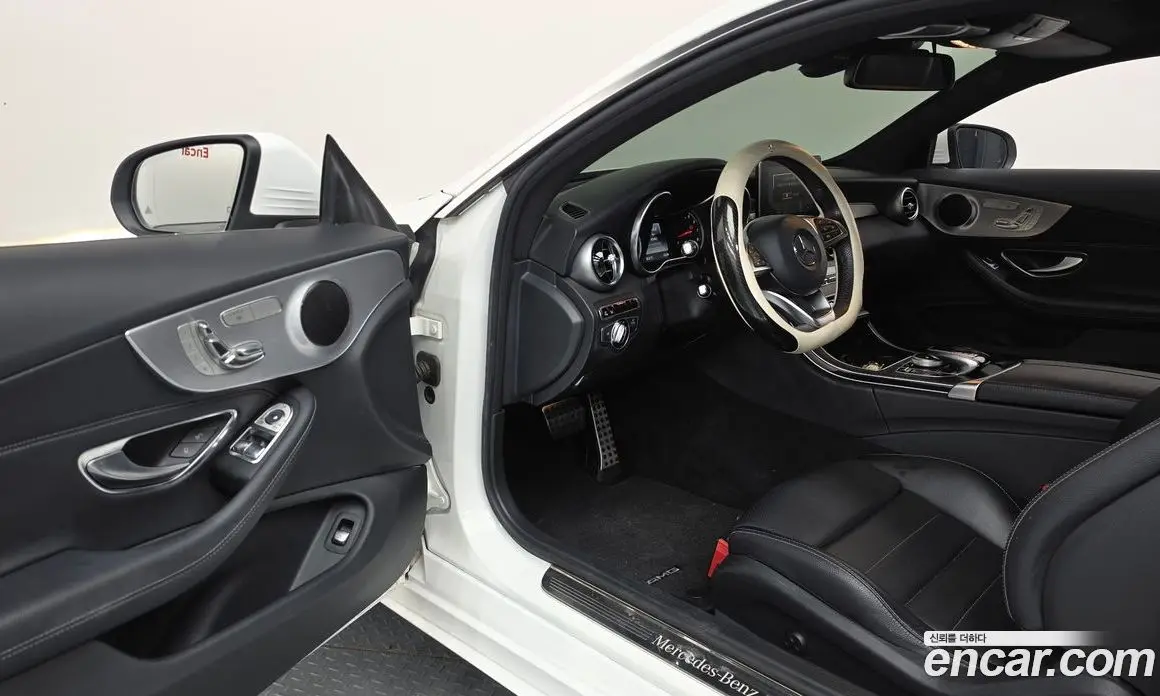 Mercedes-Benz C-Class 2016 2.0 гидро, фото 10 Mercedes-Benz C-Class 2016 2.0 гидро, фото 10