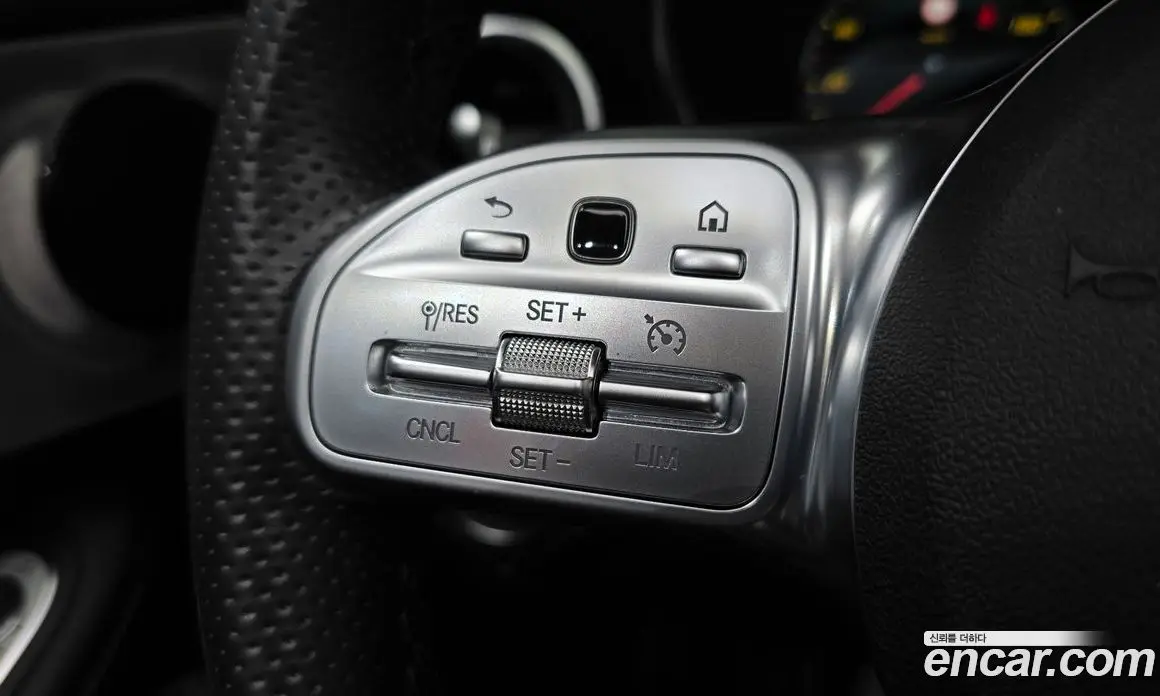 Mercedes-Benz C-Class 2020 2.0 гидро, фото 26 Mercedes-Benz C-Class 2020 2.0 гидро, фото 26