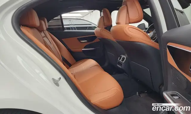 Mercedes-Benz C-Class 2023 2.0 гидро, миниатюра 12