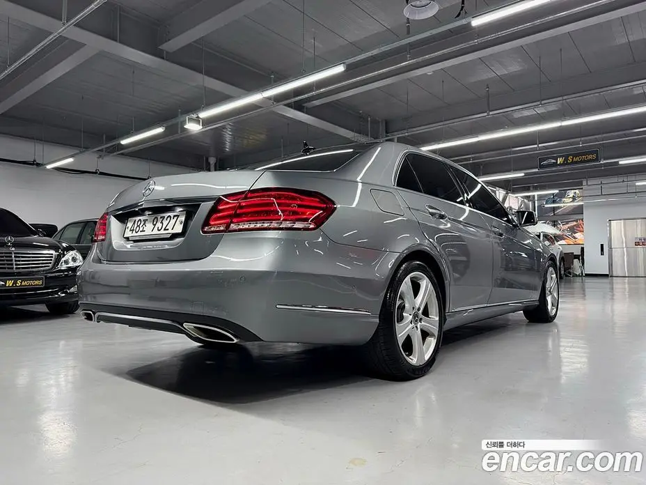 Mercedes-Benz E-Class 2015 3.5 гидро, фото 6 Mercedes-Benz E-Class 2015 3.5 гидро, фото 6