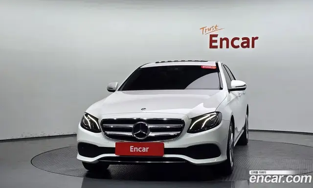Mercedes-Benz E-Class 2018 2.0 гидро, миниатюра 2 Mercedes-Benz E-Class 2018 2.0 гидро, миниатюра 2