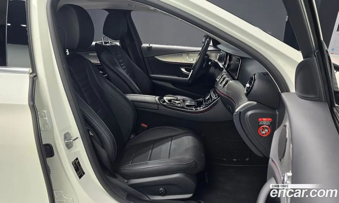 Mercedes-Benz E-Class 2018 2.0 гидро, фото 12 Mercedes-Benz E-Class 2018 2.0 гидро, фото 12