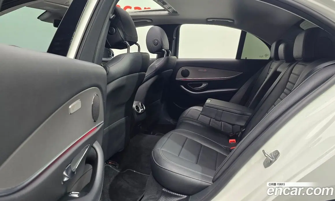 Mercedes-Benz E-Class 2018 2.0 гидро, фото 17 Mercedes-Benz E-Class 2018 2.0 гидро, фото 17