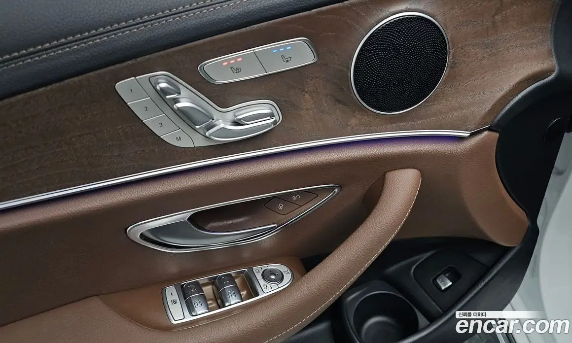 Mercedes-Benz E-Class 2022 2.0 гидро, фото 26 Mercedes-Benz E-Class 2022 2.0 гидро, фото 26
