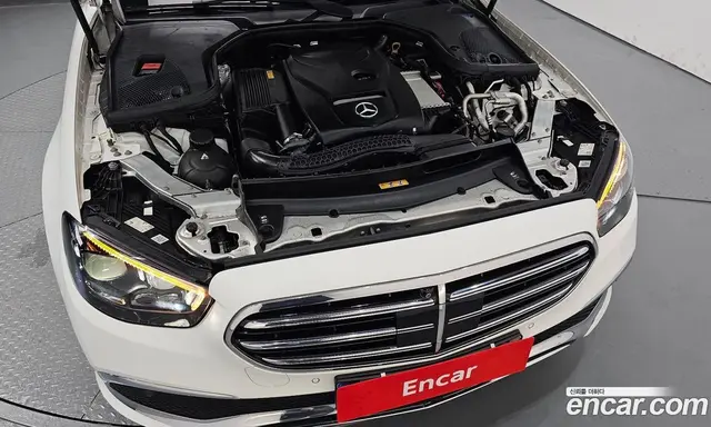 Mercedes-Benz E-Class 2022 2.0 гидро, миниатюра 5 Mercedes-Benz E-Class 2022 2.0 гидро, миниатюра 5