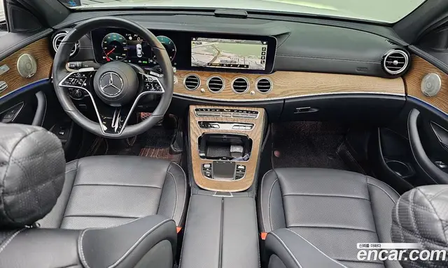 Mercedes-Benz E-Class 2023 1.9 гидро, миниатюра 7