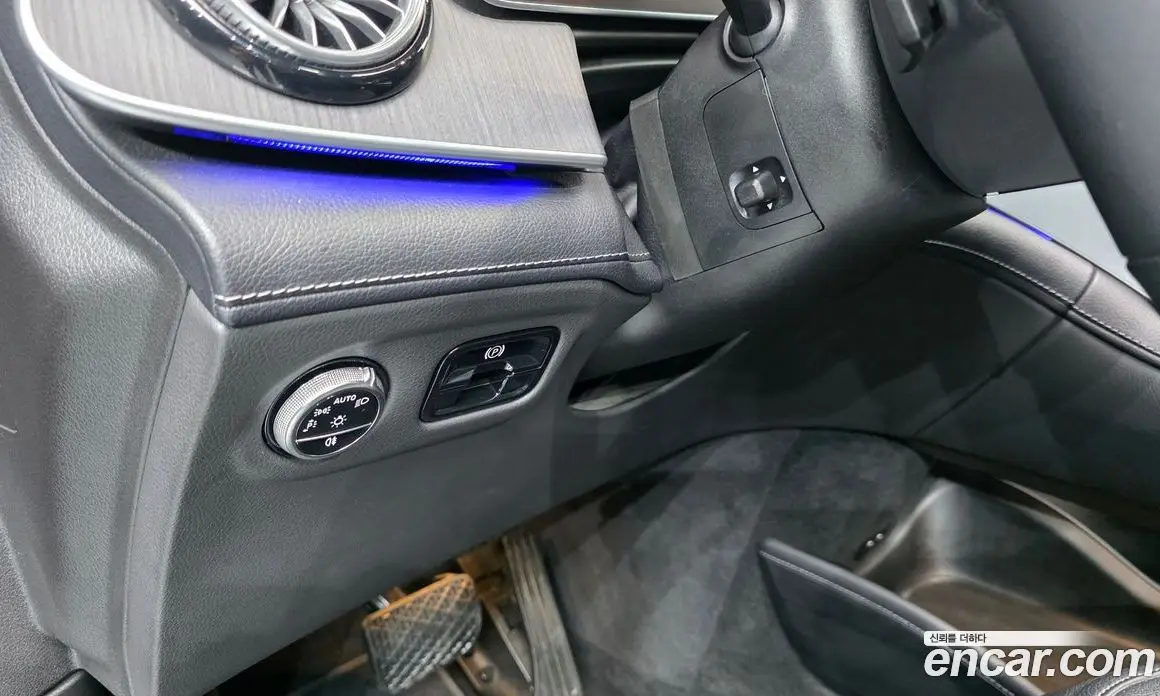 Mercedes-Benz EQE 2023 0.3 гидро, фото 25
