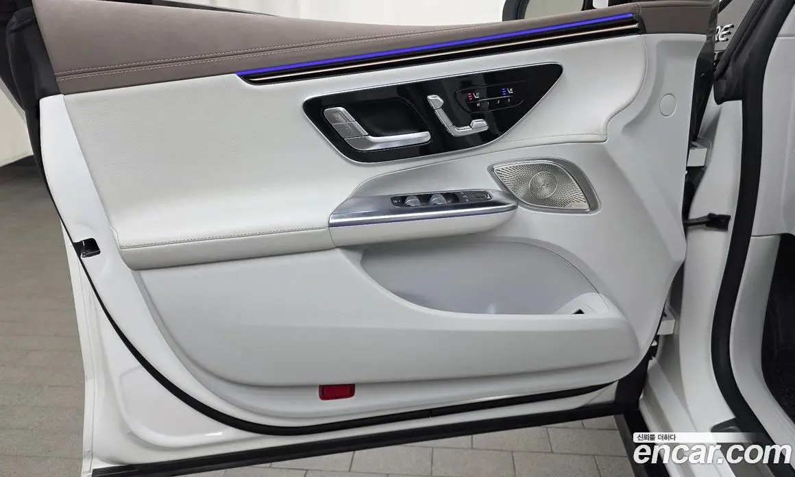 Mercedes-Benz EQE 2023 0.3 гидро, фото 14