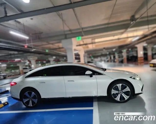 Mercedes-Benz EQS 2023 1.0 гидро, миниатюра 4 Mercedes-Benz EQS 2023 1.0 гидро, миниатюра 4