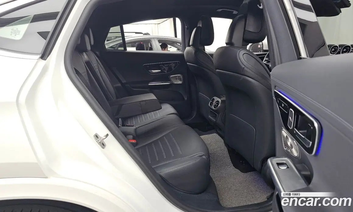 Mercedes-Benz GLC-Class 2024 2.0 гидро, фото 18 Mercedes-Benz GLC-Class 2024 2.0 гидро, фото 18