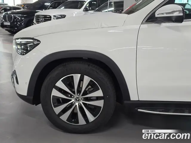 Mercedes-Benz GLE-Class 2026 2.0 гидро, миниатюра 4