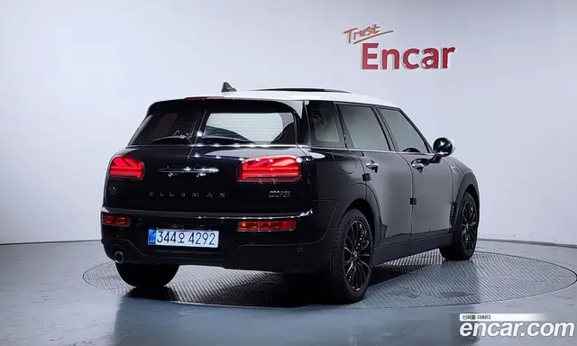 Mini Clubman, 2022, 31 236 км