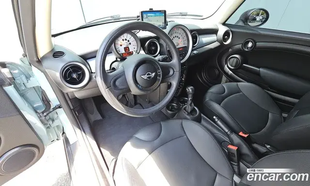 Mini Cooper 2013 1.6 автомат (гидро), миниатюра 7