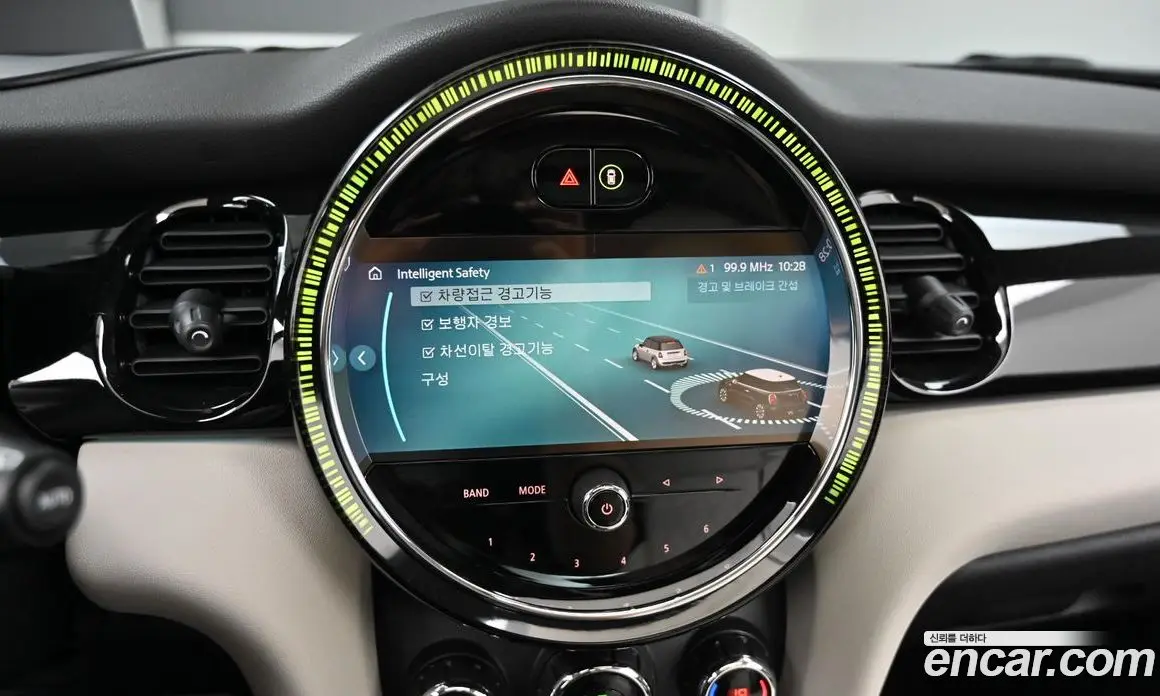 Mini Cooper 2022 2.0 автомат (гидро), фото 17