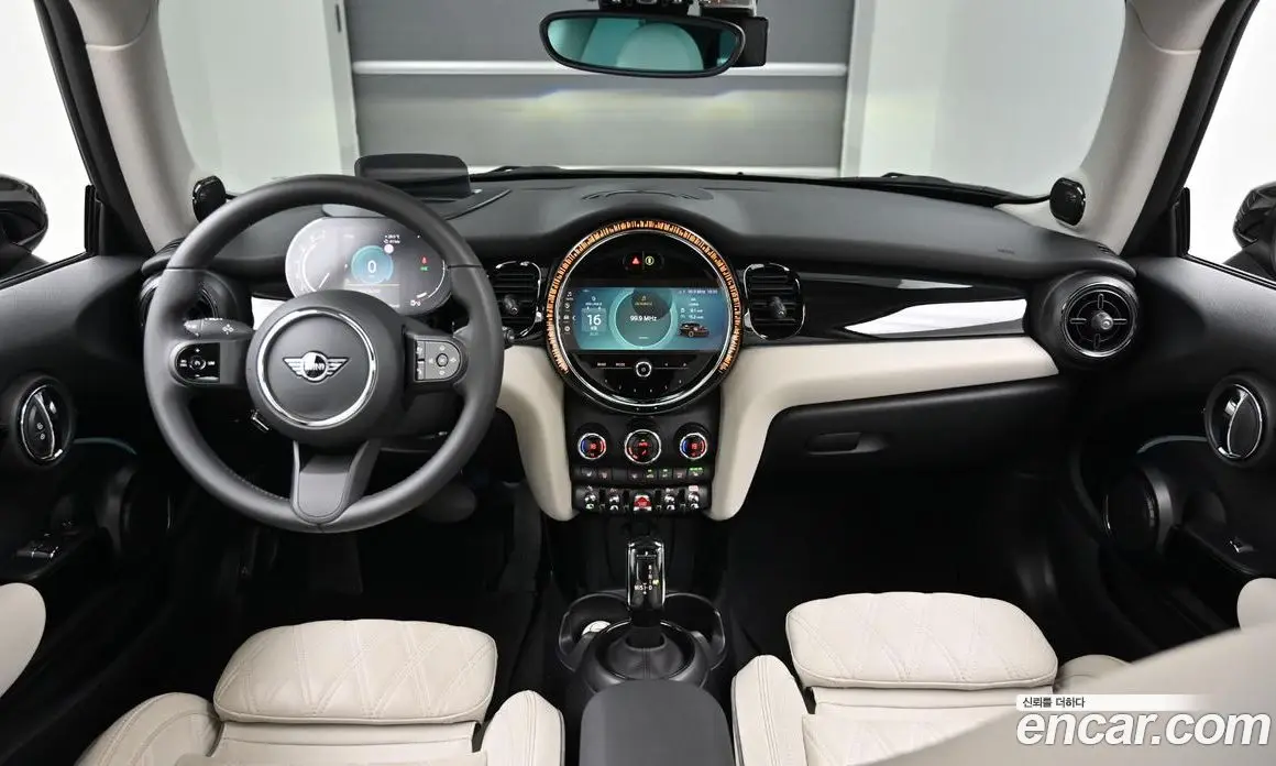 Mini Cooper 2022 2.0 автомат (гидро), фото 6
